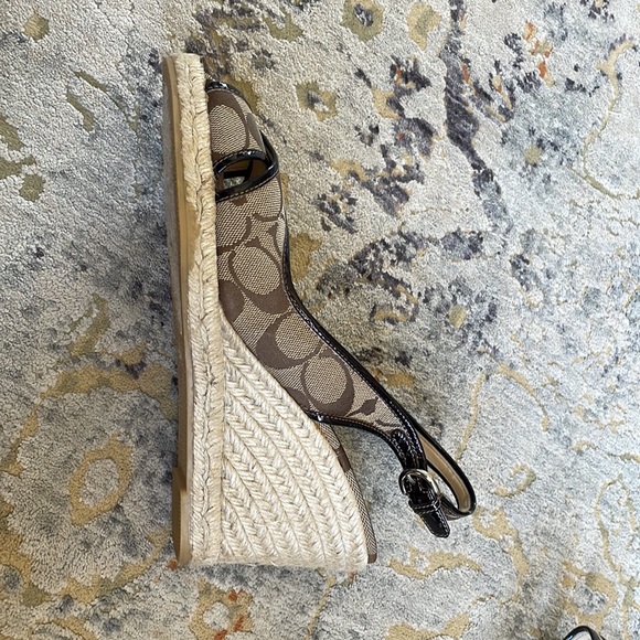 Luxury Coach heels - Picture 5 of 7